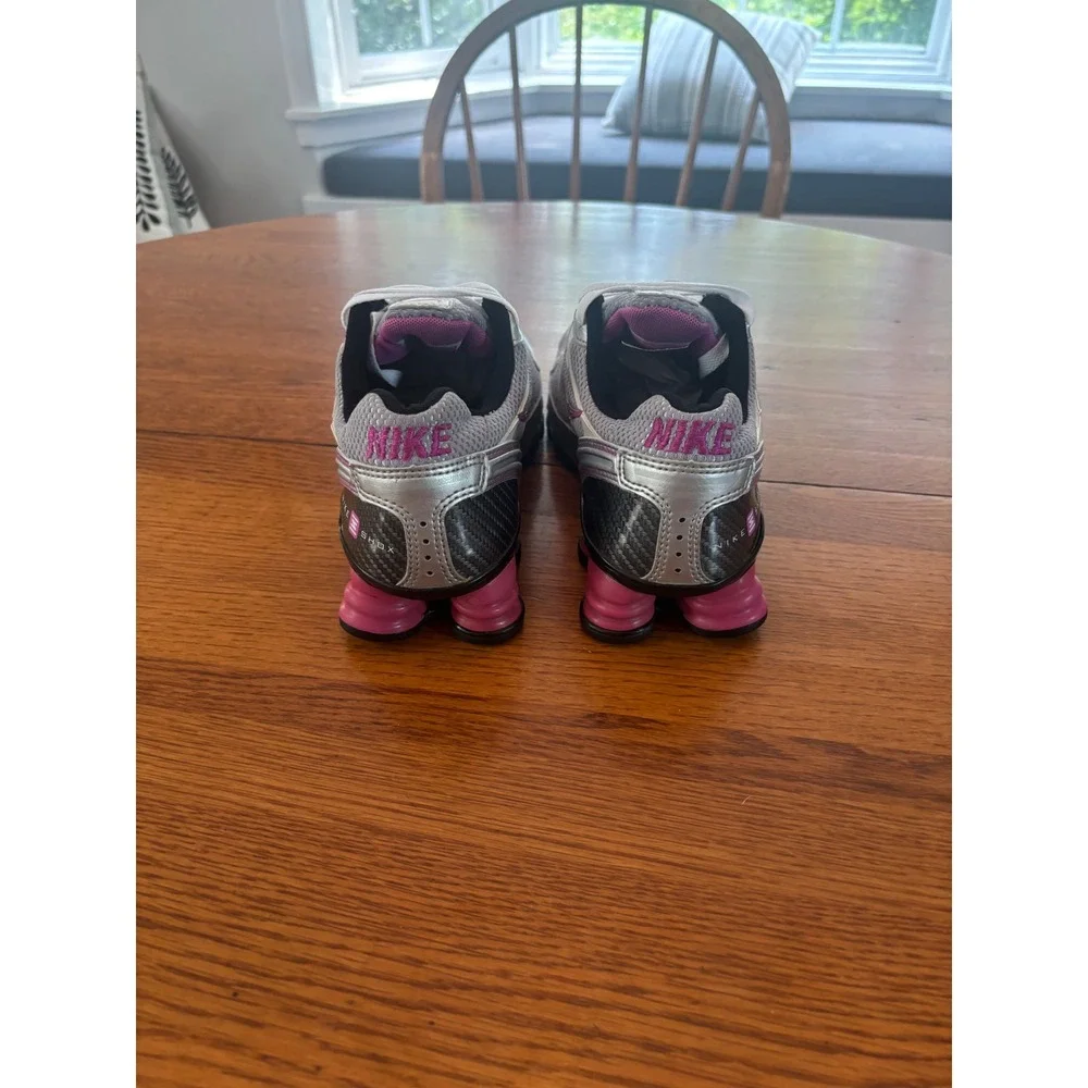 Nike Shox 2007 Metallic Silver Pink Running Shoes Womens 8 Vintage